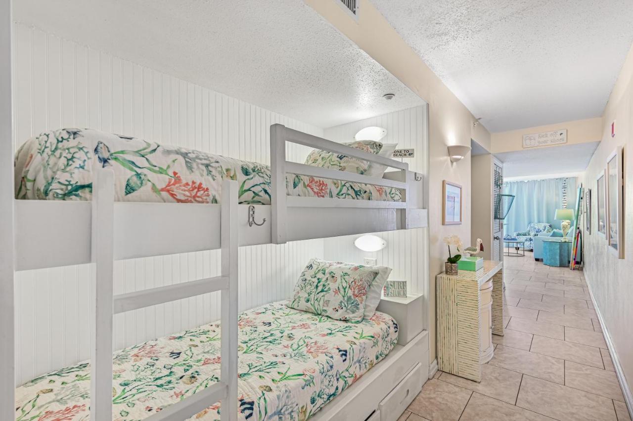 Pelican Beach Resort Rentals 德斯廷 外观 照片